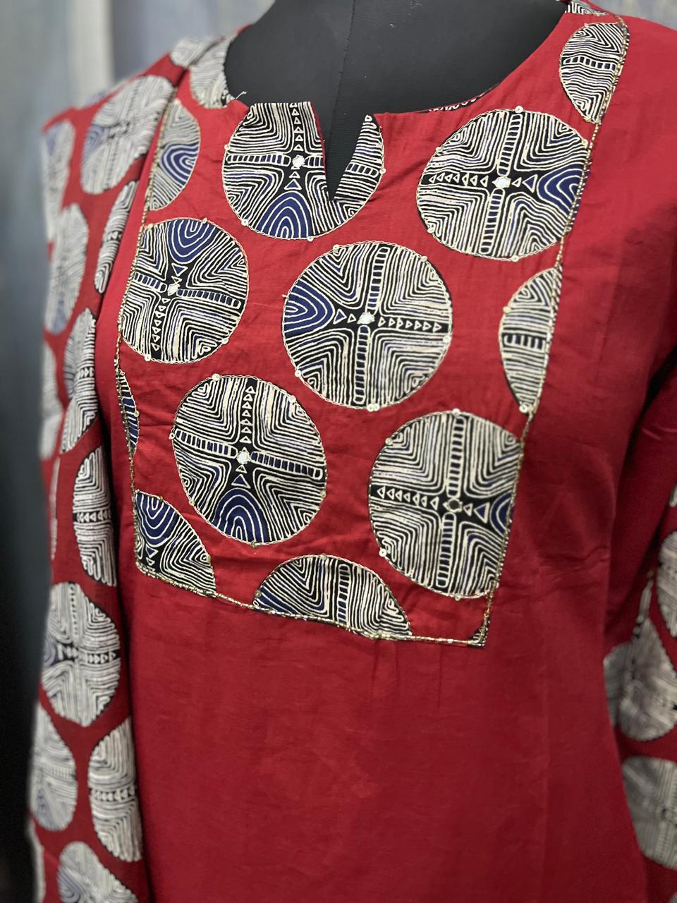 Red Mosaic - Image 3