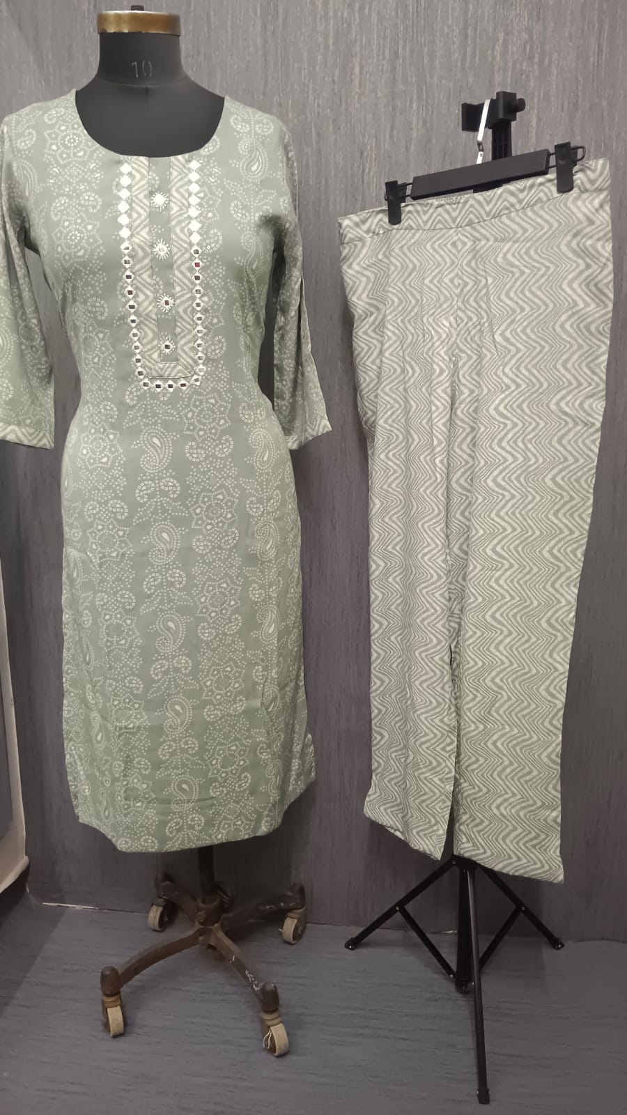 Grey Mint Closet - Image 3