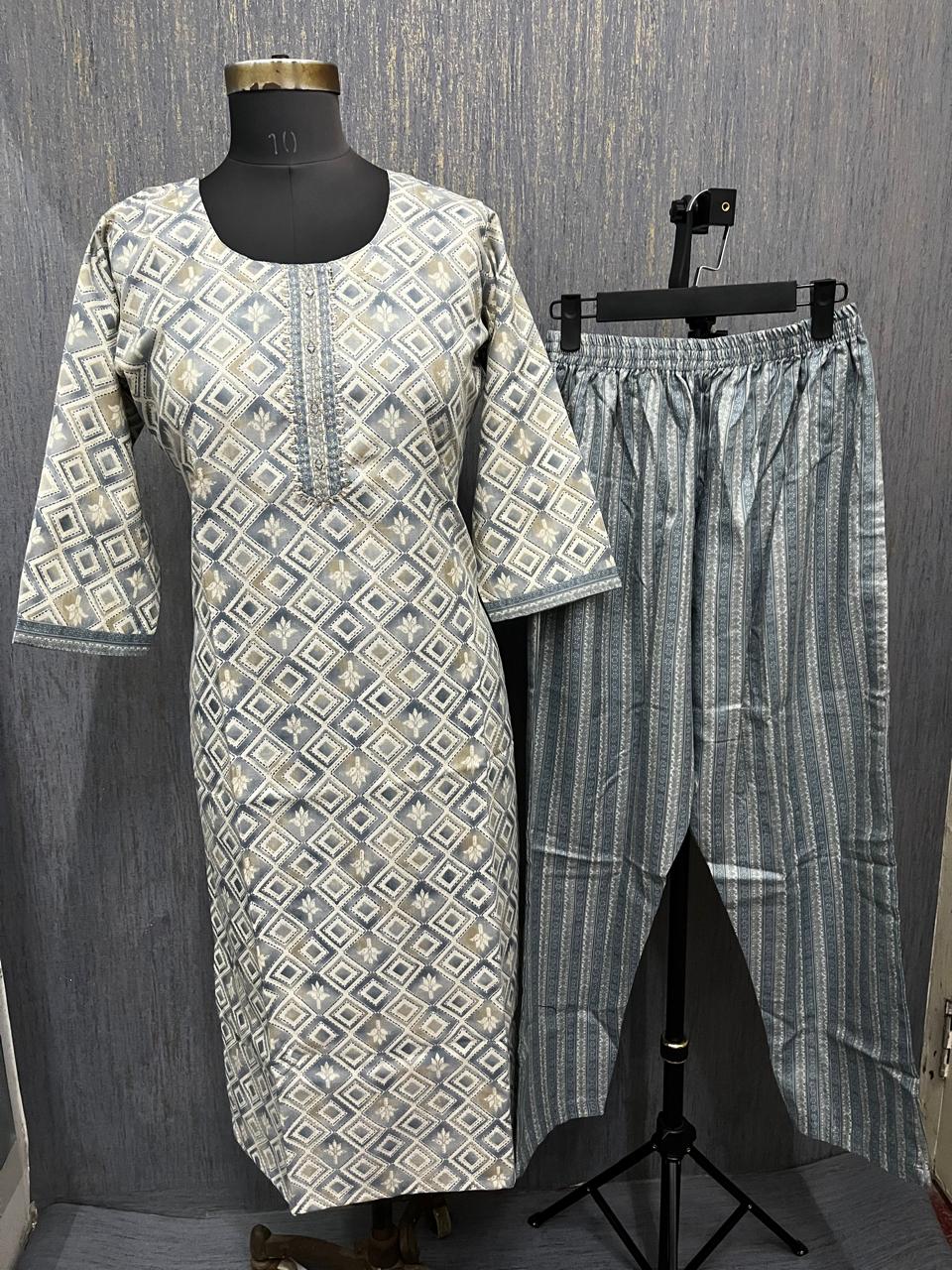 Grey Aura Couture - Image 3