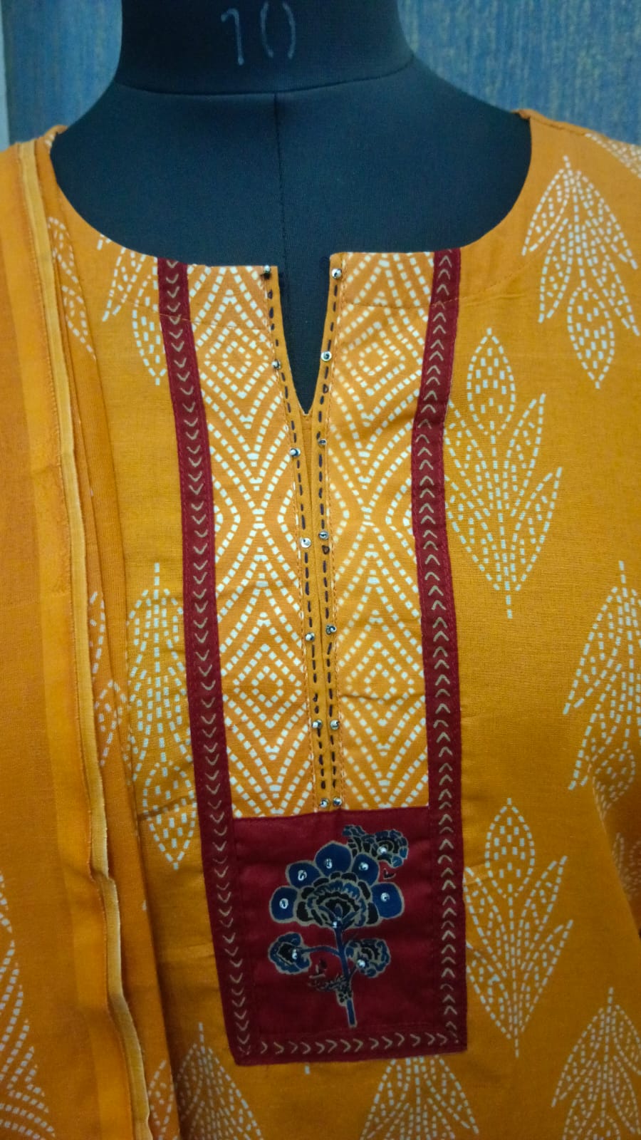 Amber Threads - Image 4