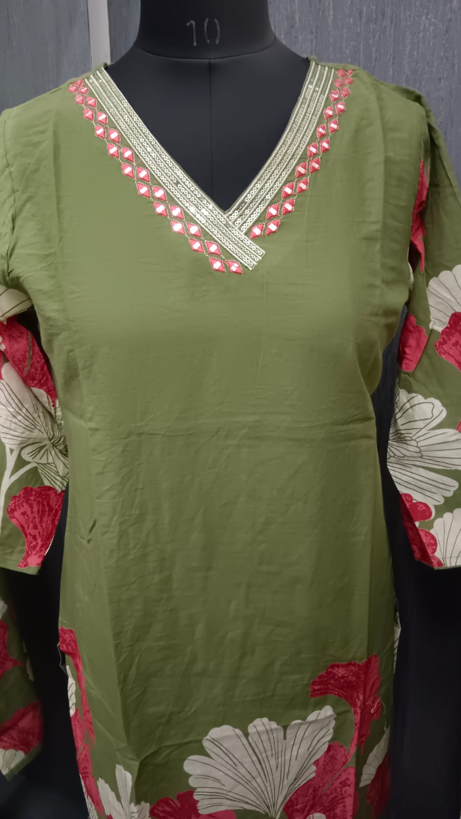 Olive Bloom - Image 2