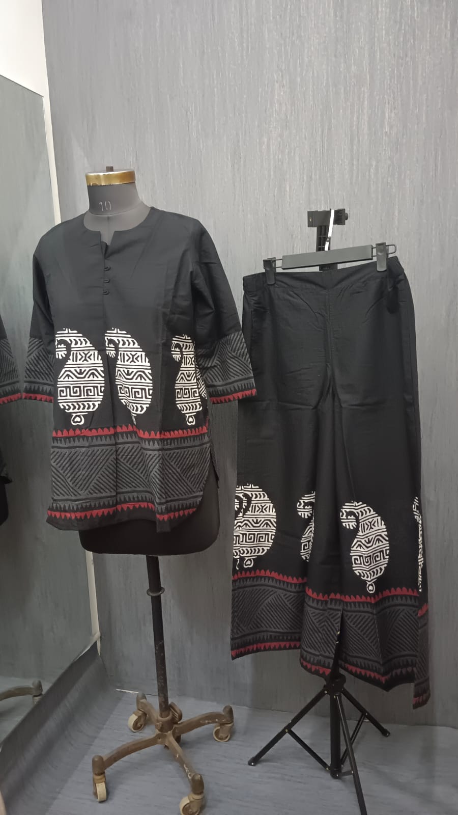 Black Tribal - Image 3