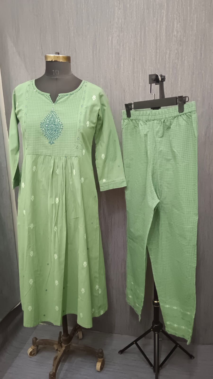 Mint Breeze Embroidered Kurta Set - Image 4