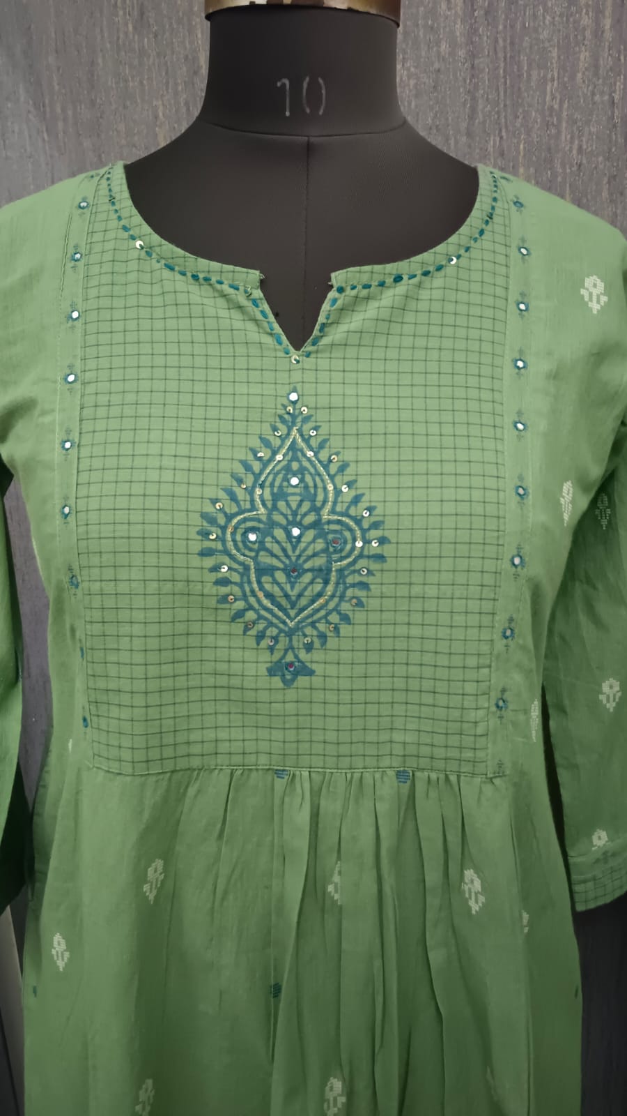 Mint Breeze Embroidered Kurta Set - Image 3