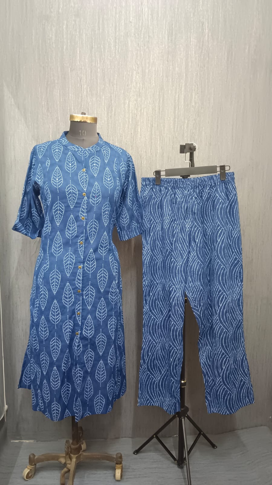 Blue Weaves - Image 2