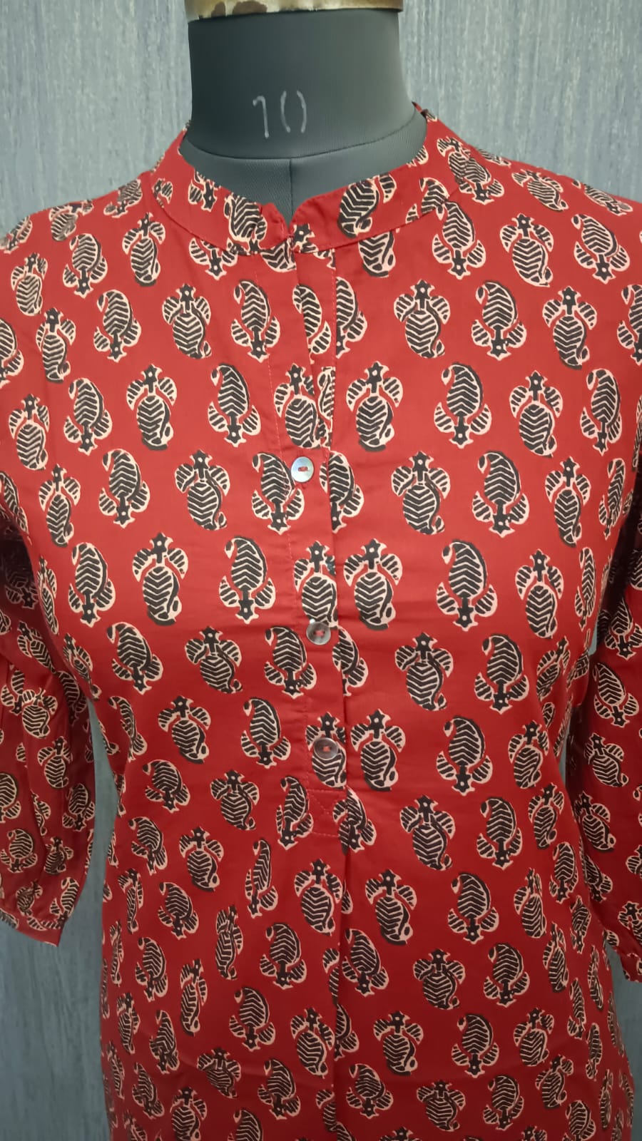 Red Leaf Couture - Image 2