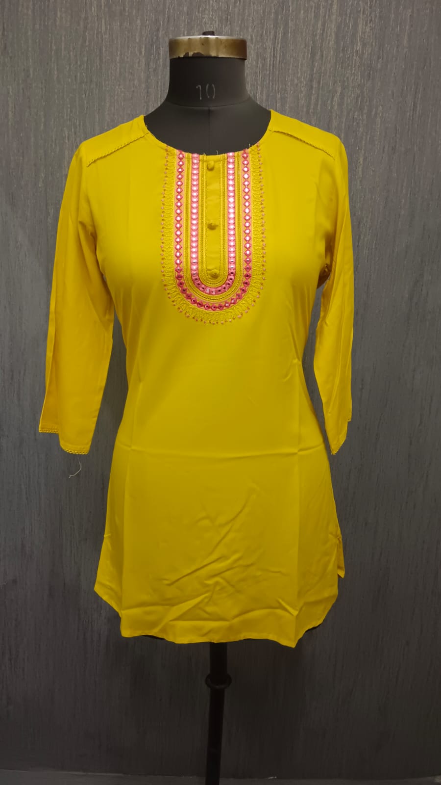 Yellow Aura Boutique - Image 2