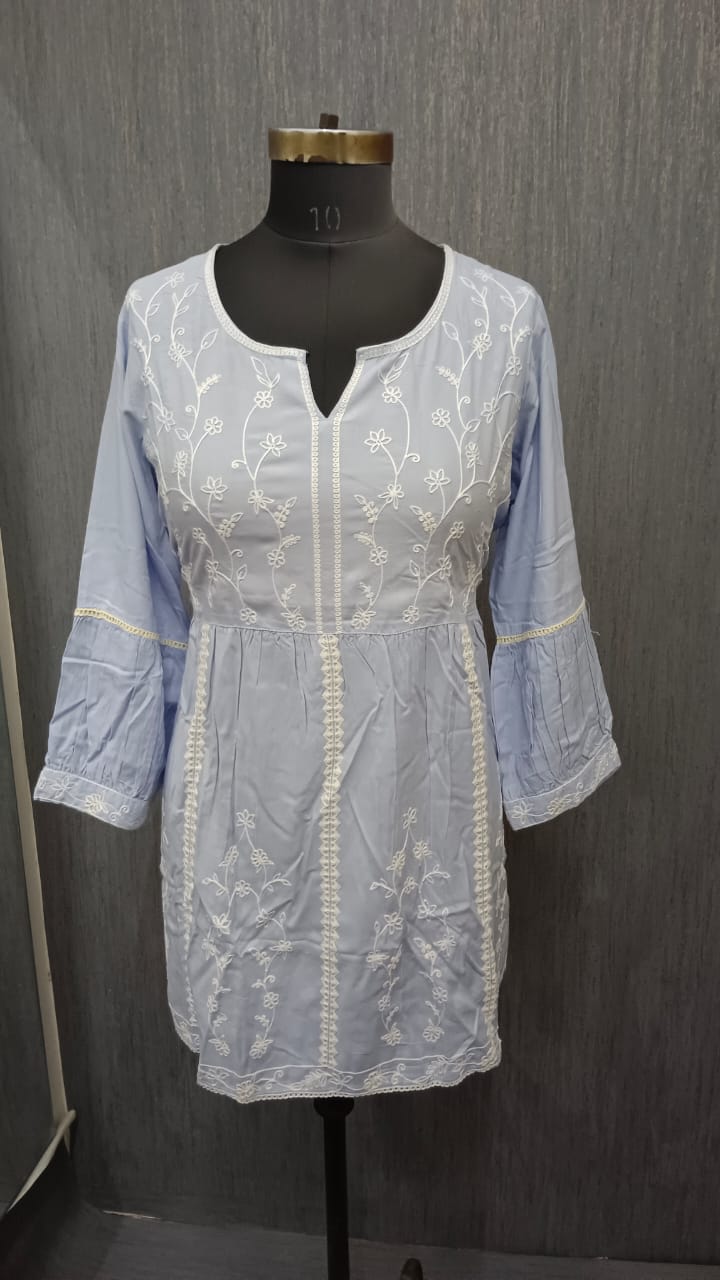 Graceful Embroidery - Image 2