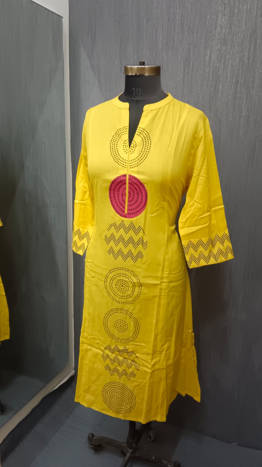 Zig Zag Couture - Image 2