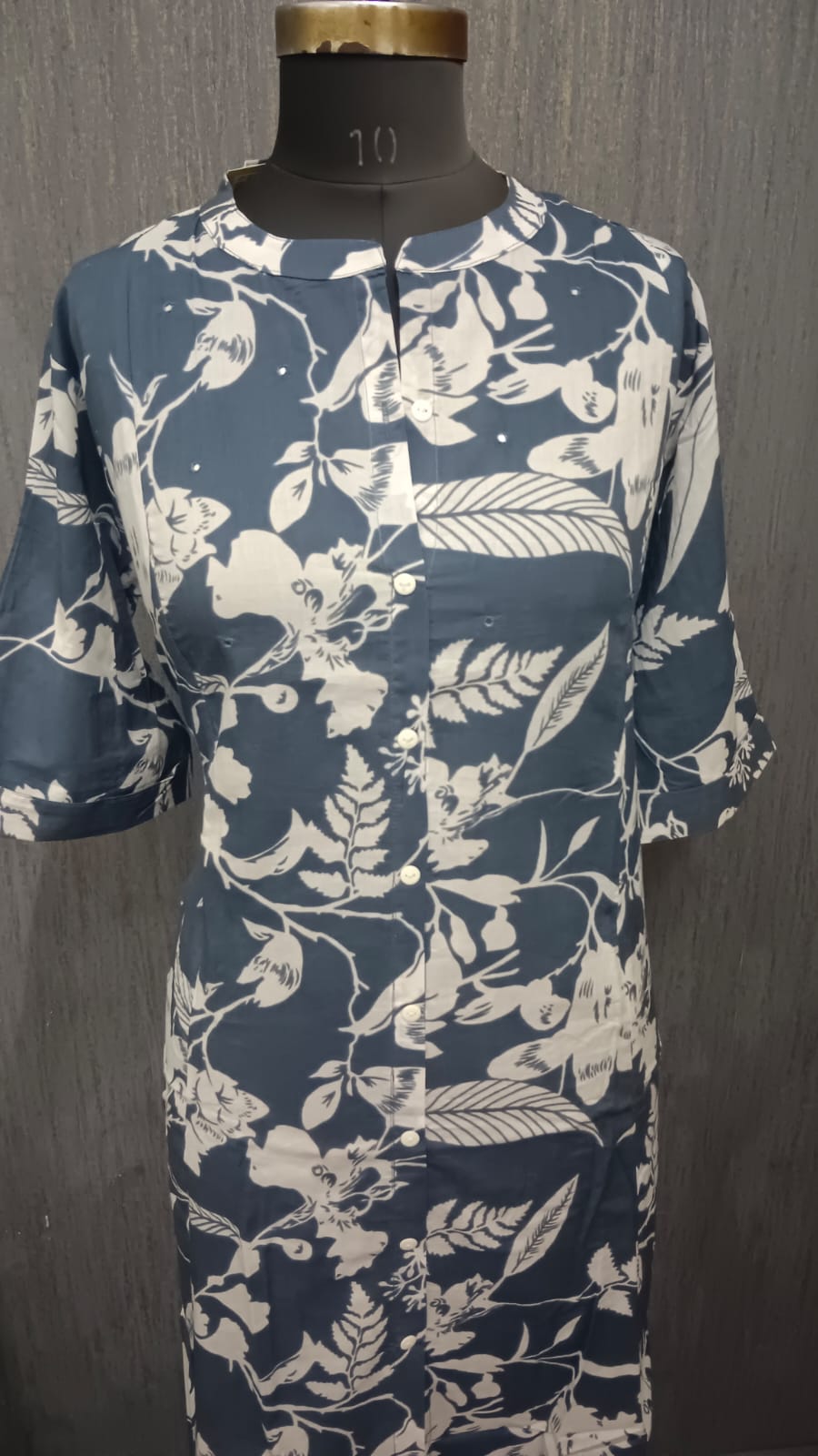 White Petal Print Kurti - Image 3