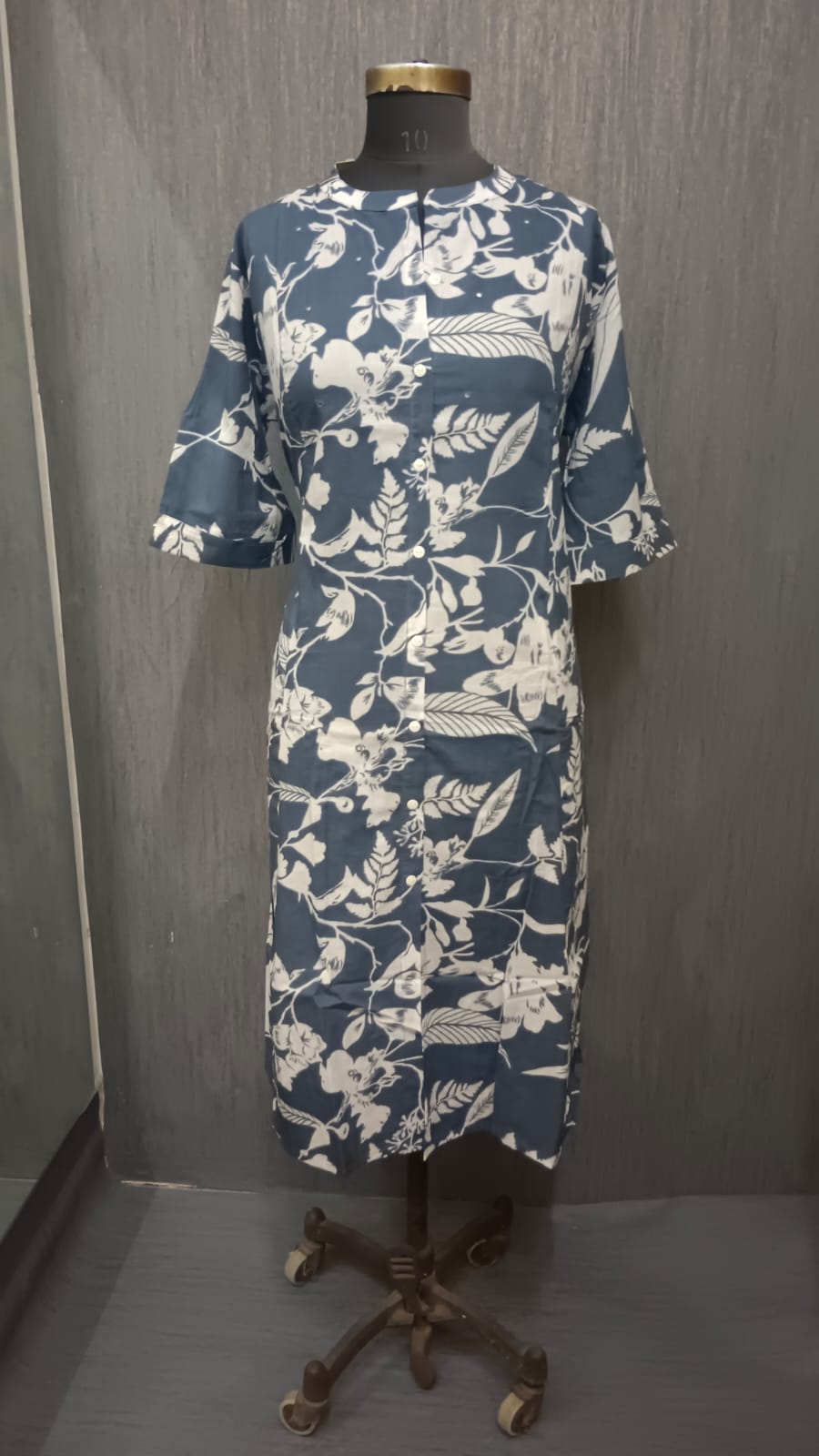 White Petal Print Kurti - Image 4