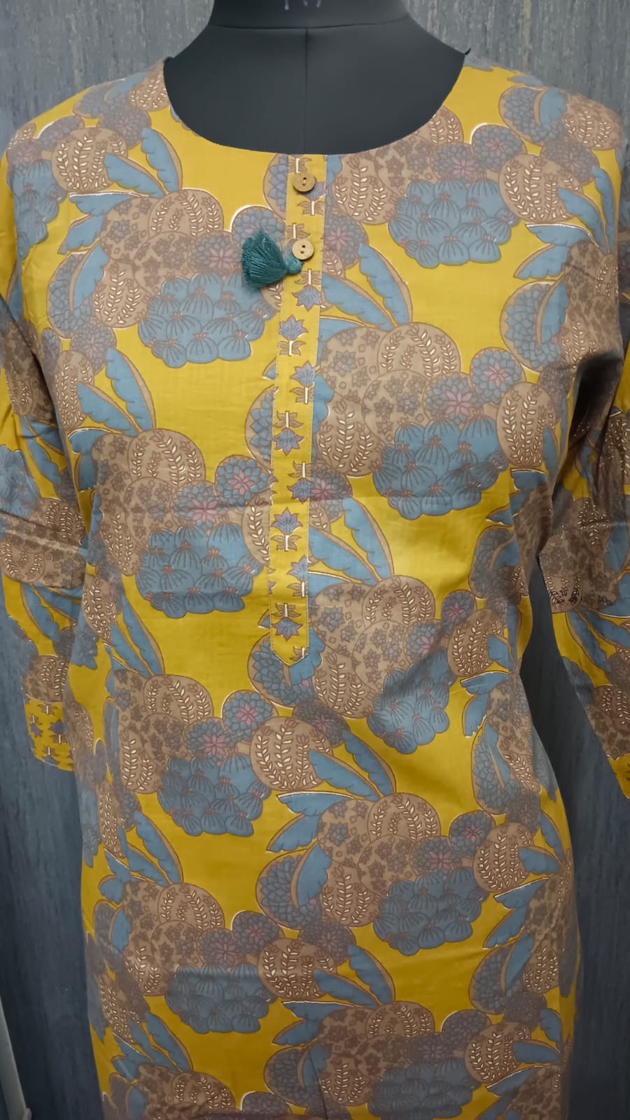 Yellow Floral Printed Kurti - Image 2
