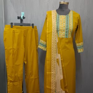 Graceful Attire   5945