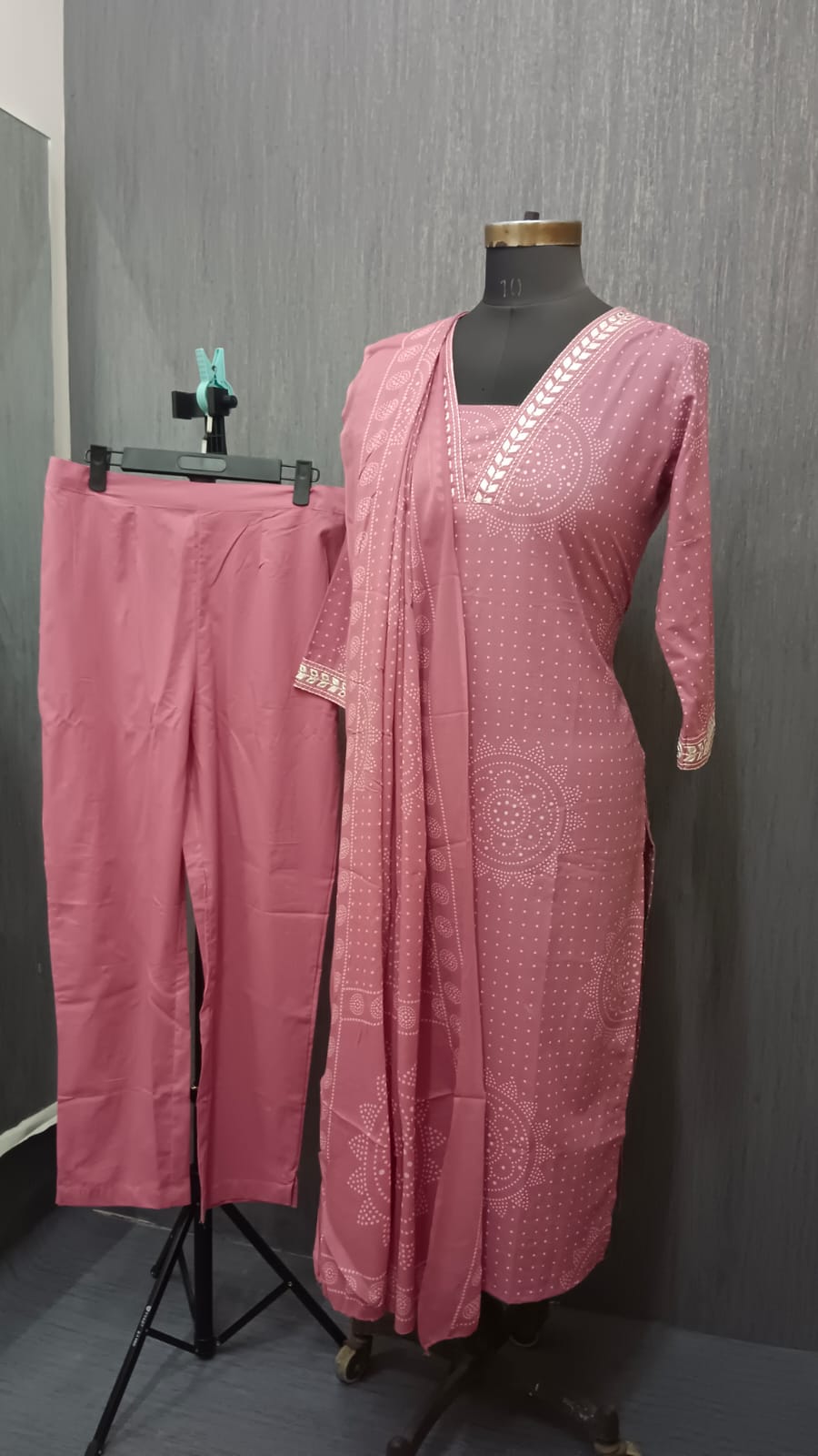 Rosy Charm 5933