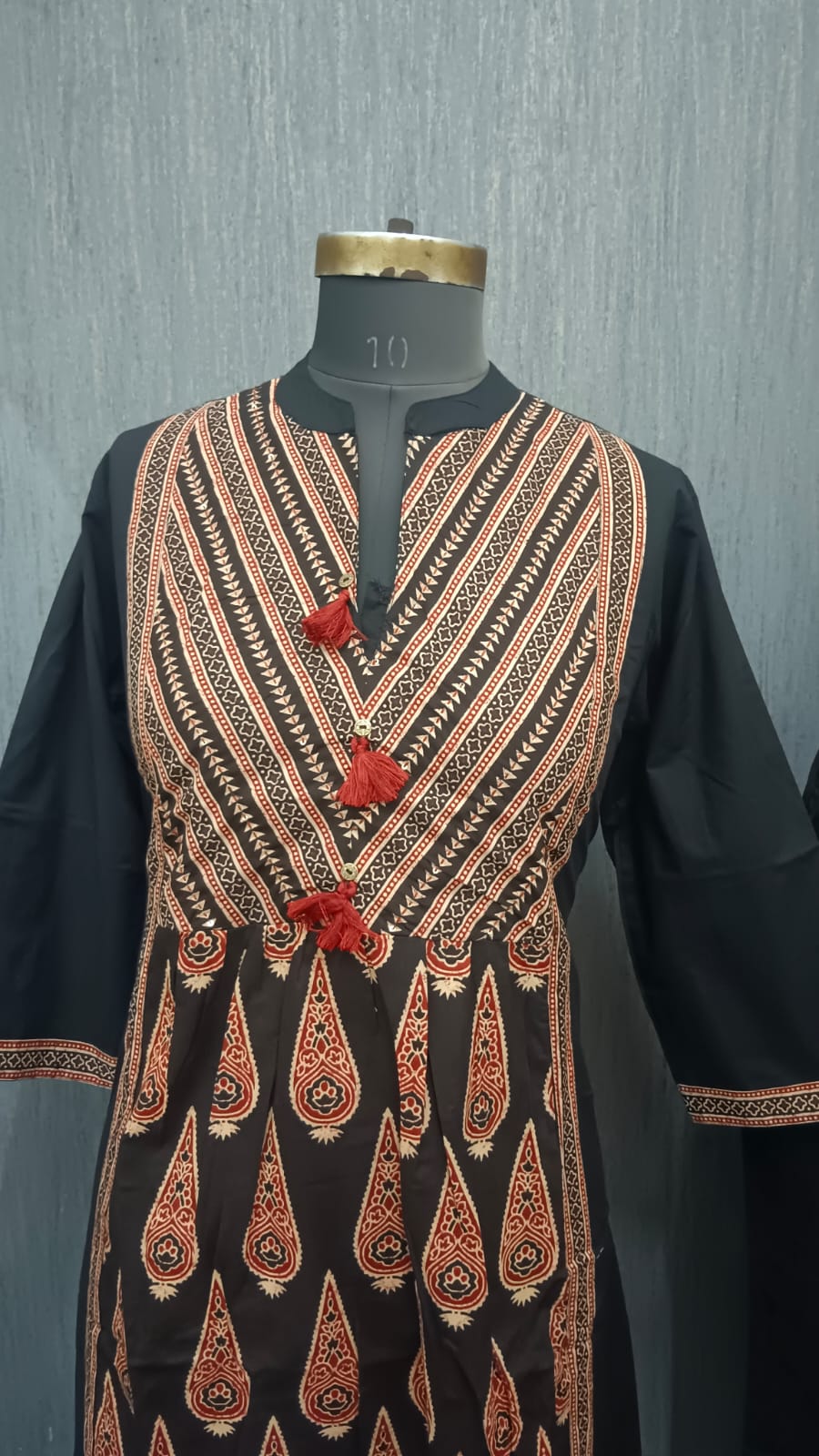Black Ethnic Printed 6083 - Image 3