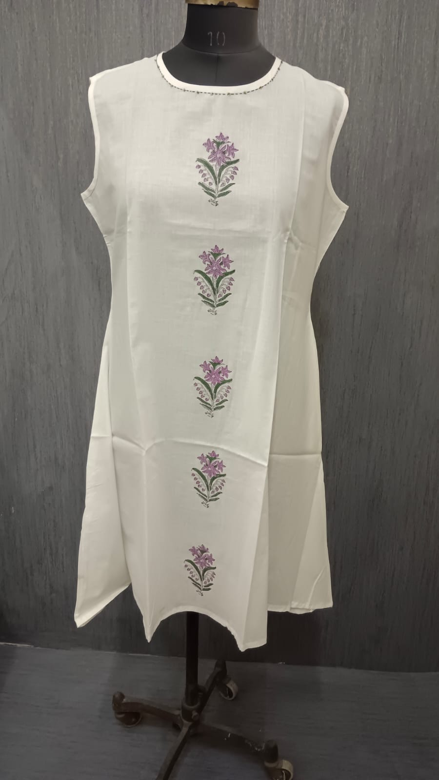 Lavender Layered Floral Printed Cotton 6074 - Image 2